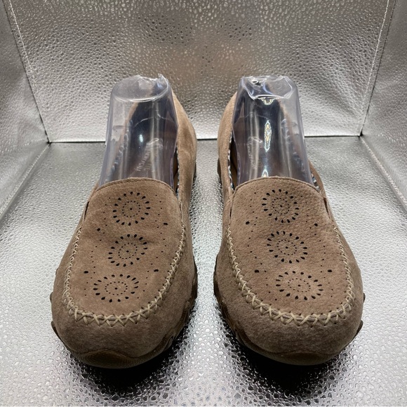 Skechers Women's Brown Relaxed Fit Bikers Traffic Loafer size 11 F6 - Picture 2 of 7